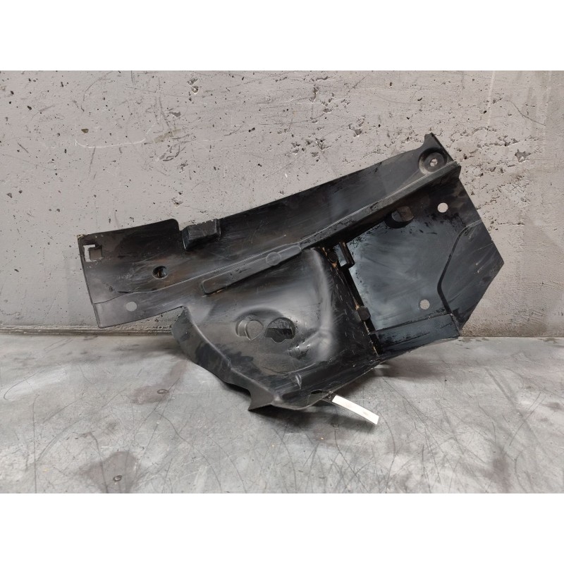 Recambio de paso rueda delantero izquierdo para renault trafic iii autobús (jg_) 2.0 dci 145 (jgml) referencia OEM IAM 93462463 2