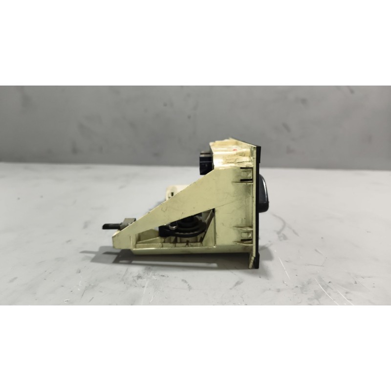 Recambio de mando calefaccion / aire acondicionado para renault magnum ab diesel referencia OEM IAM 5010290297 - Blanco 4