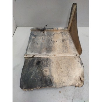 Recambio de guardabarros delantero izquierdo para nissan trucks l35.09 ... referencia OEM IAM   