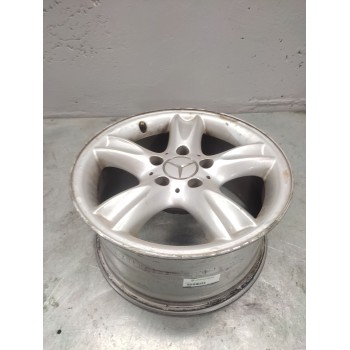 Recambio de llanta para mercedes-benz clk (c209) clk 240 (209.361) referencia OEM IAM 8JX16 H2 ET 32  5 TORNILLOS