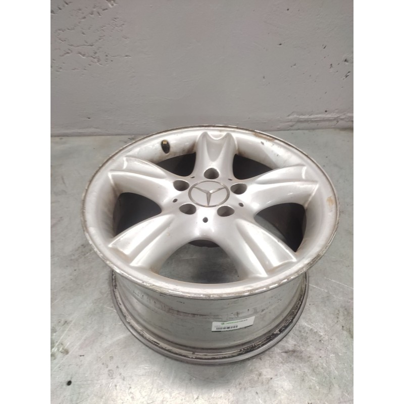 Recambio de llanta para mercedes-benz clk (c209) clk 240 (209.361) referencia OEM IAM 8JX16 H2 ET 32  5 TORNILLOS