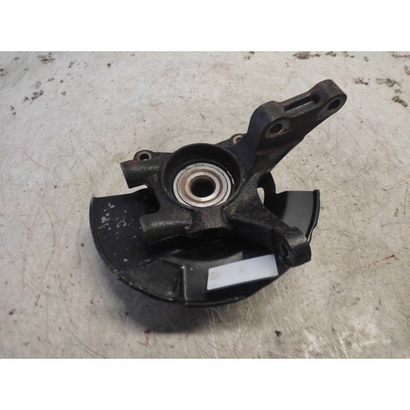Recambio de mangueta delantera derecha para hyundai tucson (jm) 2.0 crdi comfort (4wd) referencia OEM IAM - Gris 2
