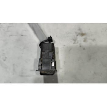 Recambio de mando elevalunas delantero derecho para renault magnum ab diesel referencia OEM IAM   