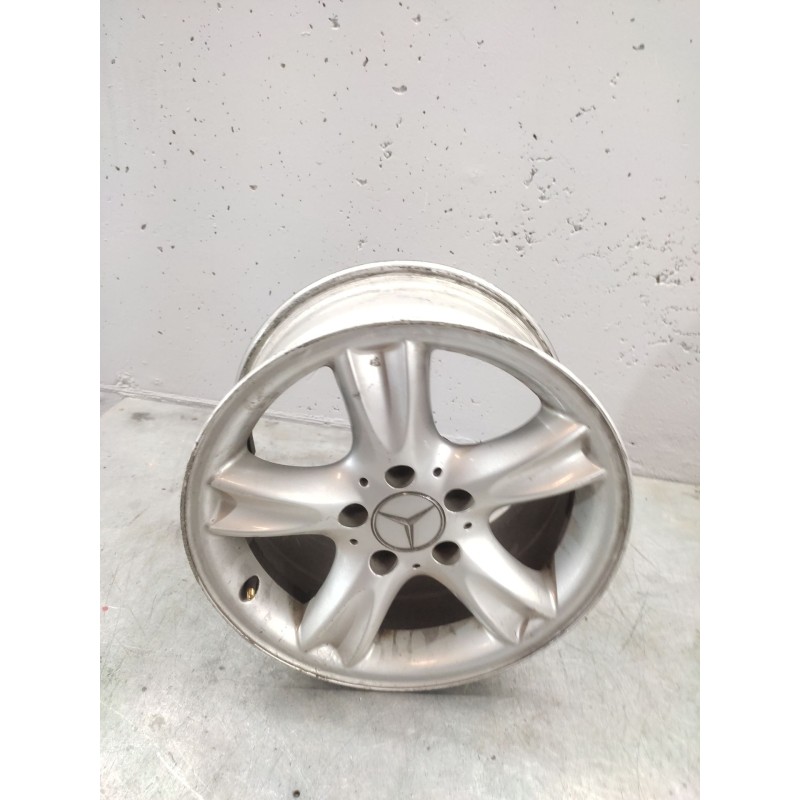 Recambio de llanta para mercedes-benz clk (c209) clk 320 (209.365) referencia OEM IAM 8JX16 H2 ET32  5 TORNILLOS 3