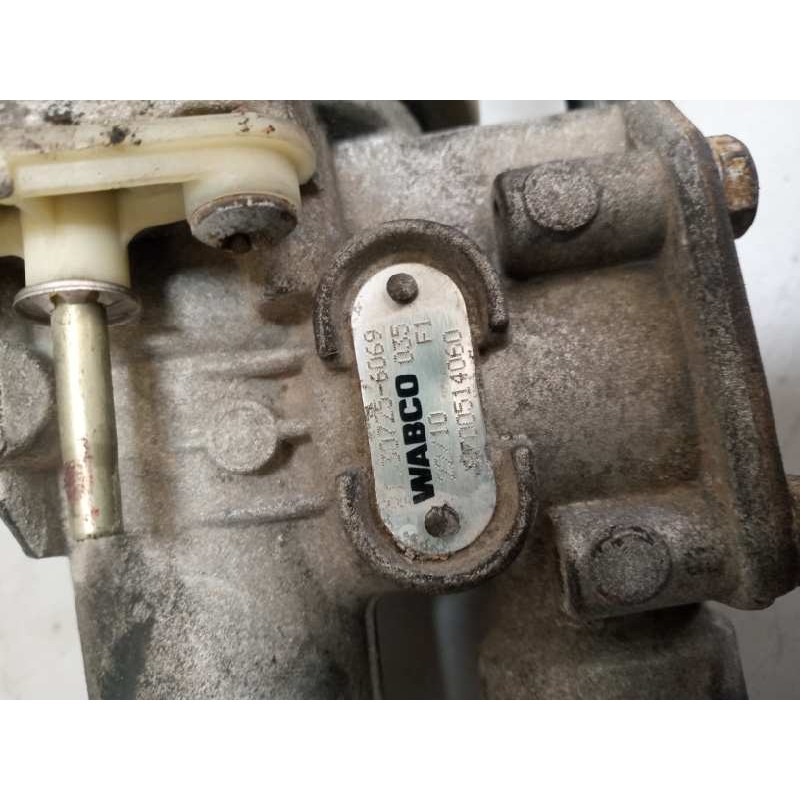 Recambio de servo embrague para man l2000 8.103-8.224 euroi/ii referencia OEM IAM 81307256069 9700514060 2