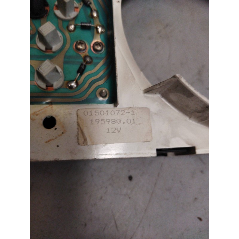 Recambio de cuadro instrumentos para nissan trucks l35.09 ... referencia OEM IAM 015010721 19598001 - Blanco 3