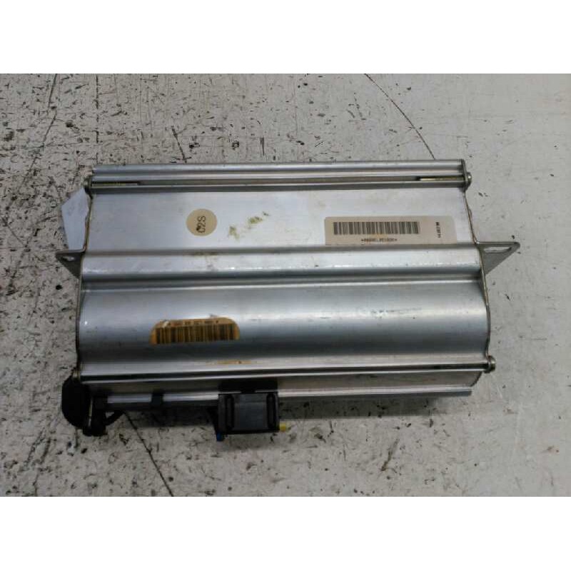 Recambio de airbag delantero derecho para volkswagen golf iv berlina (1j1) advance referencia OEM IAM 1J0880204K 002QQELZE1Q3D 4