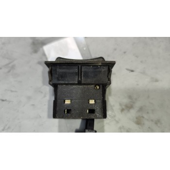 Recambio de mando elevalunas delantero izquierdo para renault magnum ab diesel referencia OEM IAM   