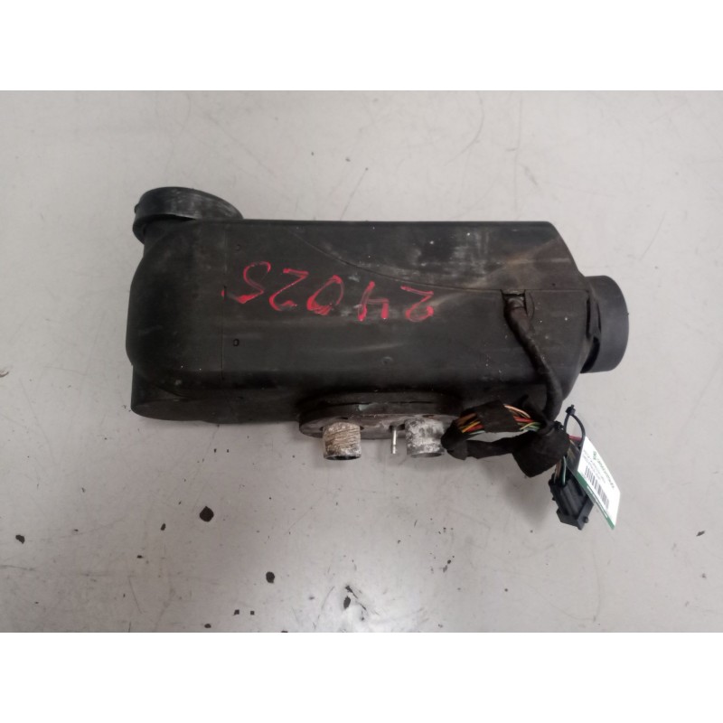 Recambio de motor calefaccion cabina para iveco stralis (ad/at) 10.3 diesel referencia OEM IAM 504001621 EBERSPACHER AIRTONIC D2 - Rojo 2