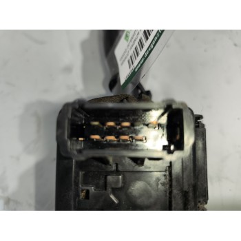 Recambio de mando intermitentes para renault magnum ab diesel referencia OEM IAM 5010589561  