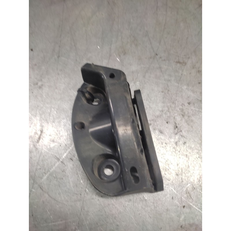 Recambio de soportes paragolpes para bmw serie 3 berlina (e90) 320d referencia OEM IAM 51127118194  TRASERO DERECHO - Negro 2