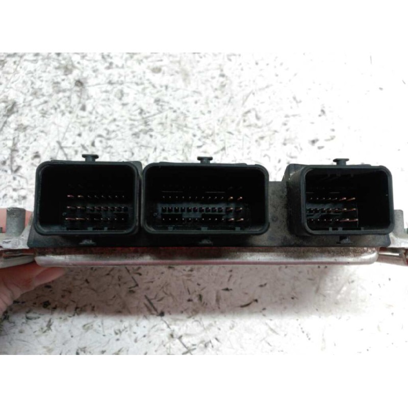 Recambio de centralita motor uce para citroën xsara berlina 1.6 16v cat (nfu / tu5jp4) referencia OEM IAM 9651396380 0261206606 - Blanco 2