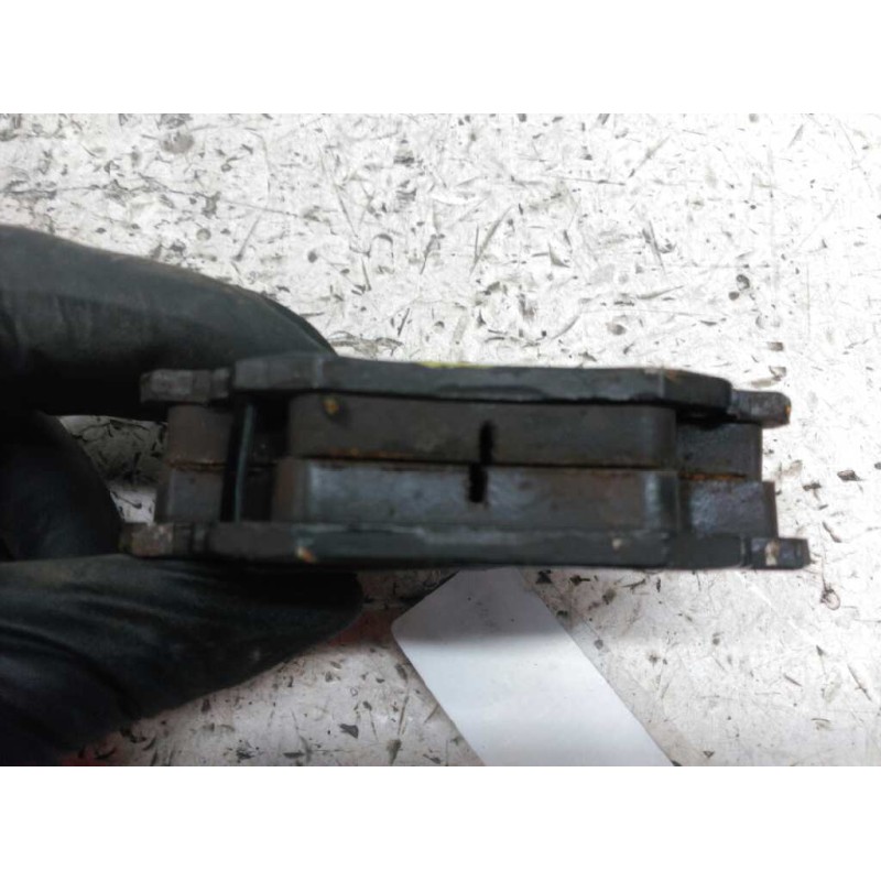 Recambio de pastillas de freno delanteras para renault clio ii fase ii (b/cb0) authentique referencia OEM IAM - Blanco 3