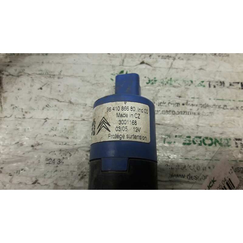 Recambio de bomba limpia para peugeot 407 sw premium referencia OEM IAM 9641086680 - Gris 2
