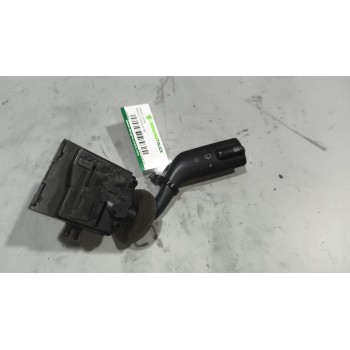 Recambio de mando limpia para renault magnum ab diesel referencia OEM IAM 7421535700  