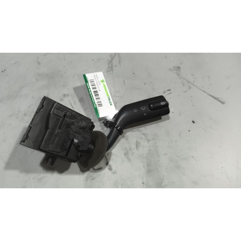 Recambio de mando limpia para renault magnum ab diesel referencia OEM IAM 7421535700  