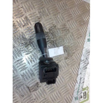 Recambio de mando intermitentes para renault magnum e-tech 2000  chasis 4 x 2 larga distancia referencia OEM IAM 5001837501  