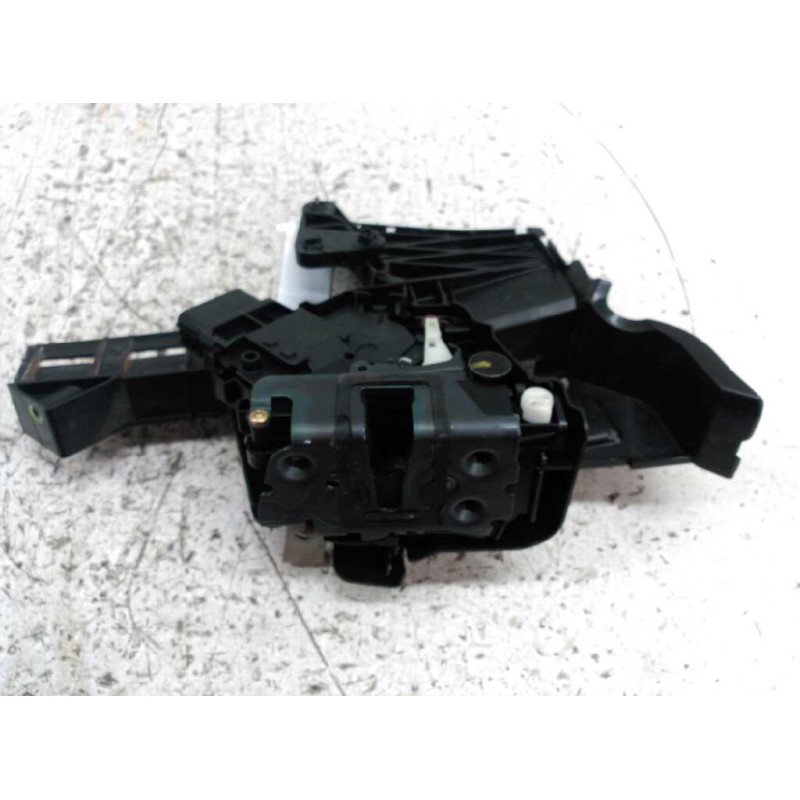 Recambio de cerradura puerta trasera derecha para ford focus sportbreak (cap) ghia referencia OEM IAM - Gris 2