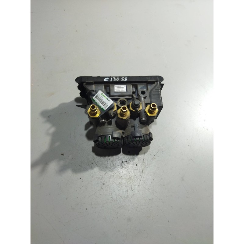 Recambio de valvula aire para renault d narrow referencia OEM IAM 22225566 K102266 7422225566