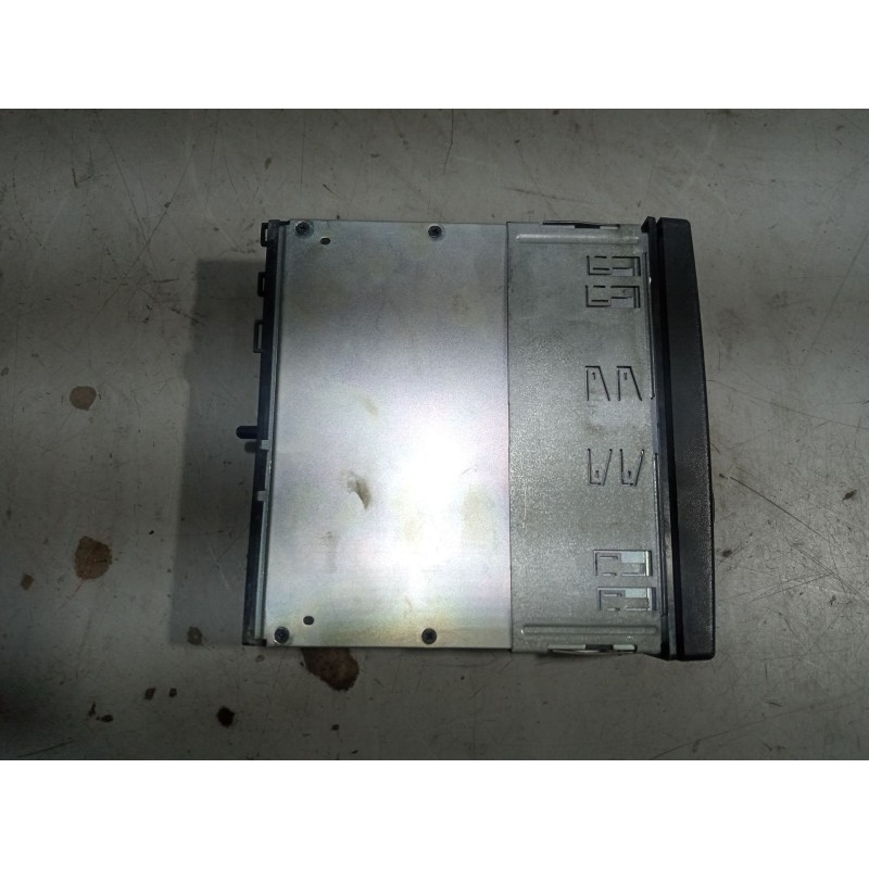 Recambio de tacografo para renault hd 250.18 premium e2 6.2 diesel referencia OEM IAM SRNOK1006 24788234 2