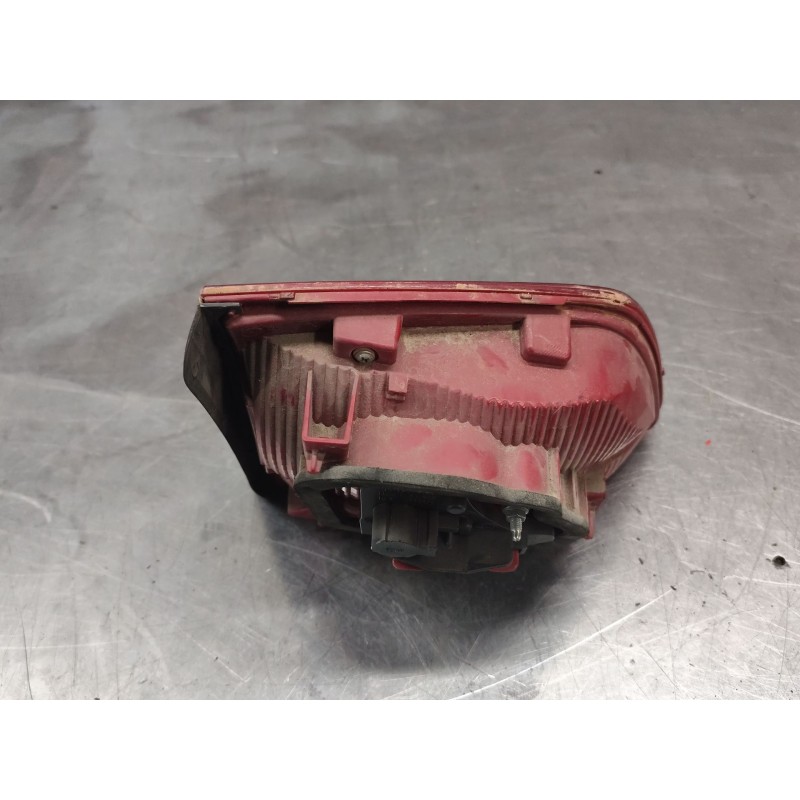 Recambio de piloto trasero derecho interior para volkswagen touran (1t3) 1.6 tdi referencia OEM IAM 2tz010469 2