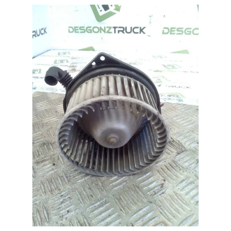 Recambio de motor calefaccion para nissan trucks cabstar e 110.35 referencia OEM IAM 272201T300 - Blanco 3
