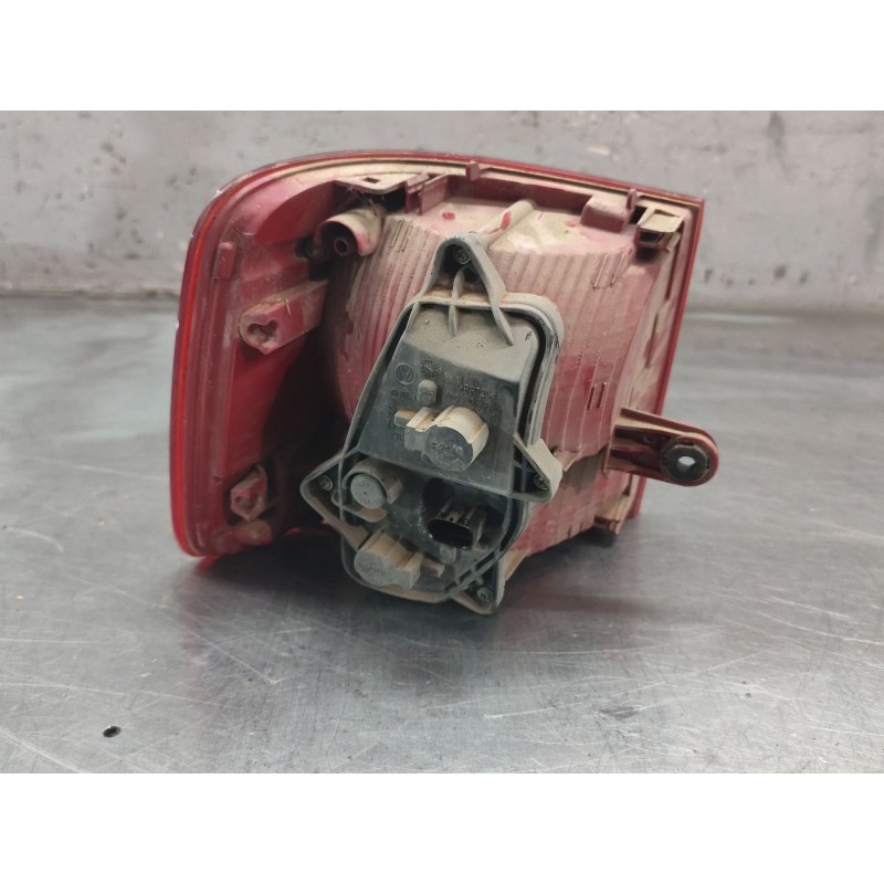 Recambio de piloto trasero derecho para volkswagen touran (1t3) 1.6 tdi referencia OEM IAM 3