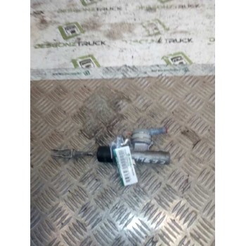 Recambio de bombin embrague para nissan trucks cabstar e 110.35 referencia OEM IAM   