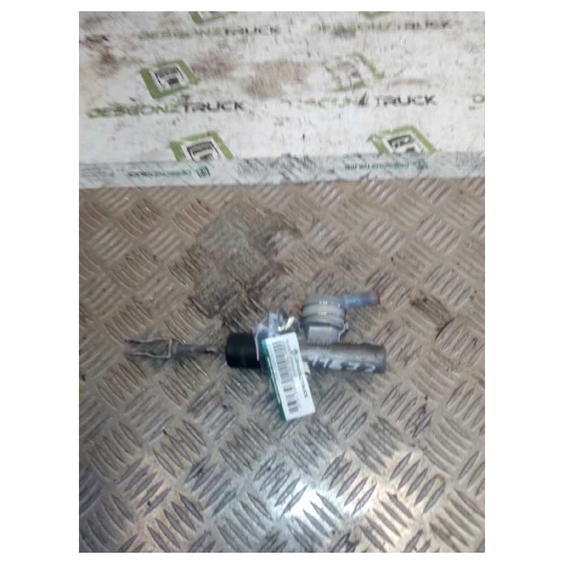 Recambio de bombin embrague para nissan trucks cabstar e 110.35 referencia OEM IAM - Blanco 2