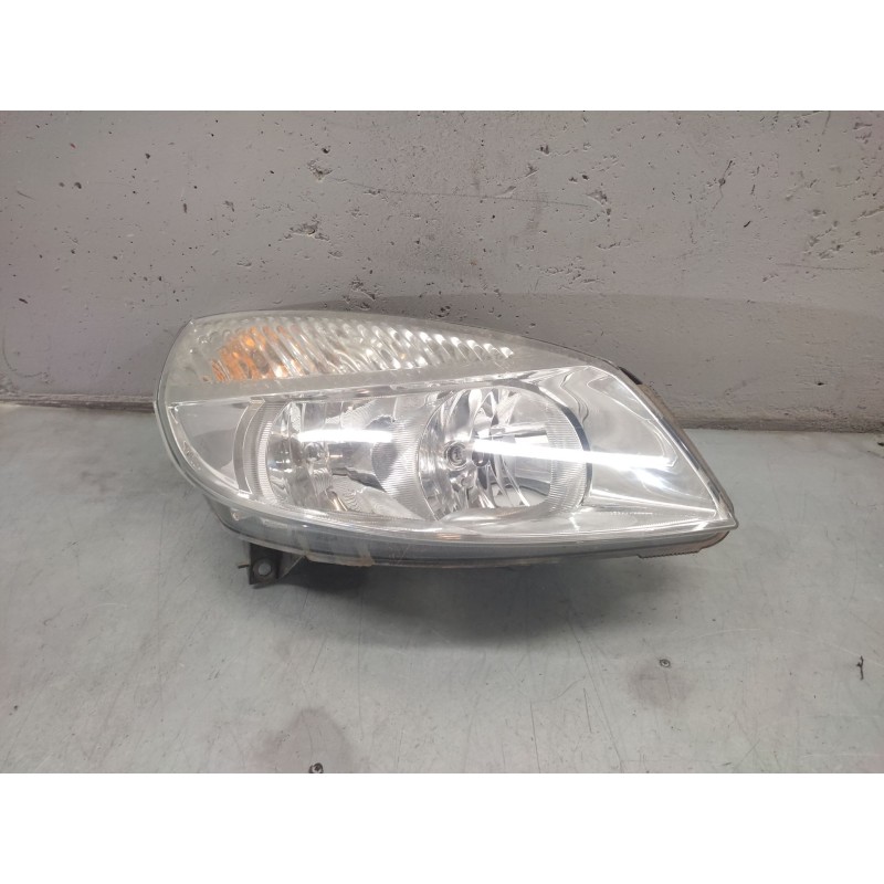 Recambio de faro derecho para renault scenic ii 1.9 dci diesel referencia OEM IAM   