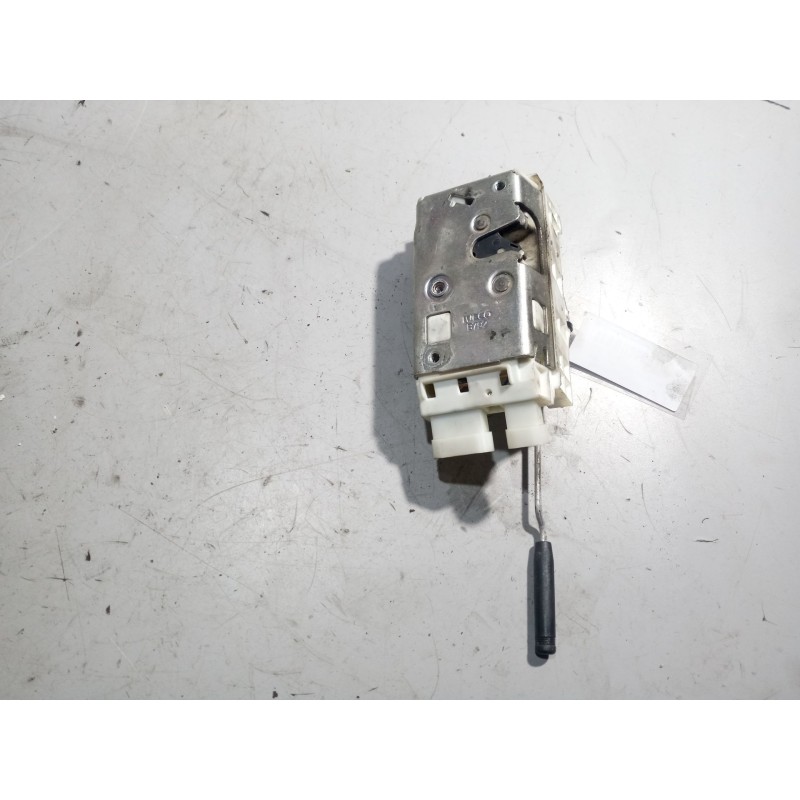 Recambio de cerradura puerta delantera izquierda para iveco stralis (as) 11.1 diesel referencia OEM IAM 98416424  