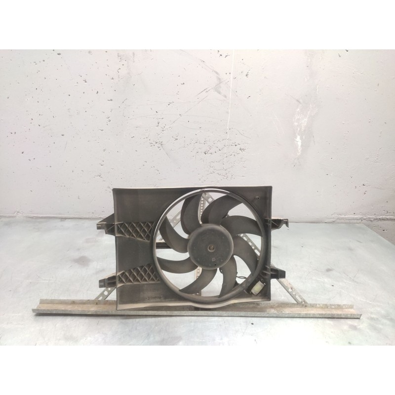 Recambio de electroventilador para ford fiesta (cbk) ambiente referencia OEM IAM - Blanco 2