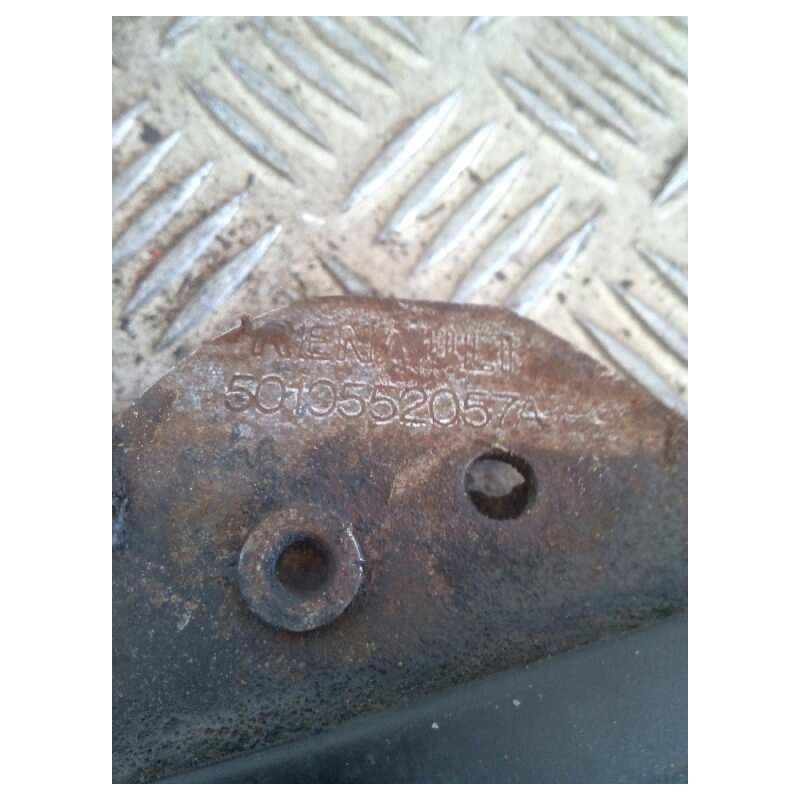 Recambio de cierre cabina izquierdo para renault hr 420.18/26 premium 01  fsa 4x2 420.18 larga distancia referencia OEM IAM 5010 - Blanco 2