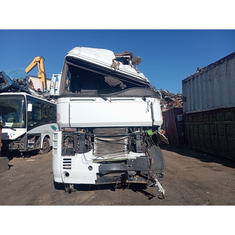 RENAULT MAGNUM AB 2005