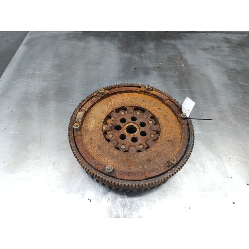 Recambio de volante motor para infiniti q30 1.5 d referencia OEM IAM   