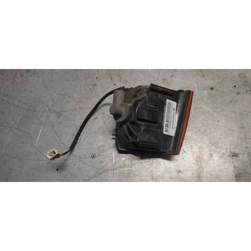 Recambio de piloto delantero derecho para volkswagen passat berlina (312) 1.6 referencia OEM IAM 2