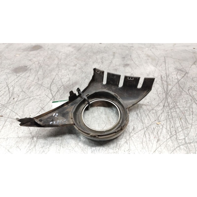 Recambio de rejilla paragolpes izquierda para peugeot 207 sw confort referencia OEM IAM 9680098780  