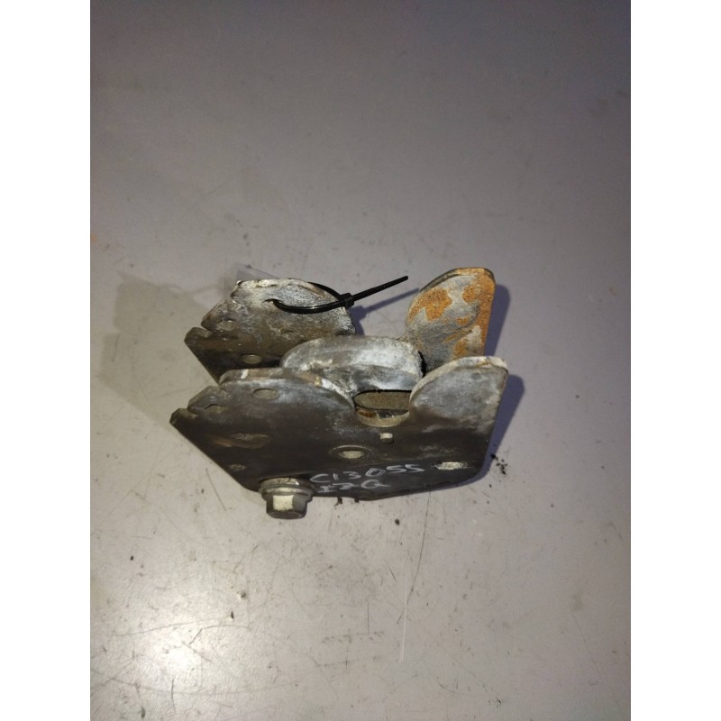 Recambio de cierre cabina izquierdo para renault d narrow referencia OEM IAM 25379077 - Blanco 3
