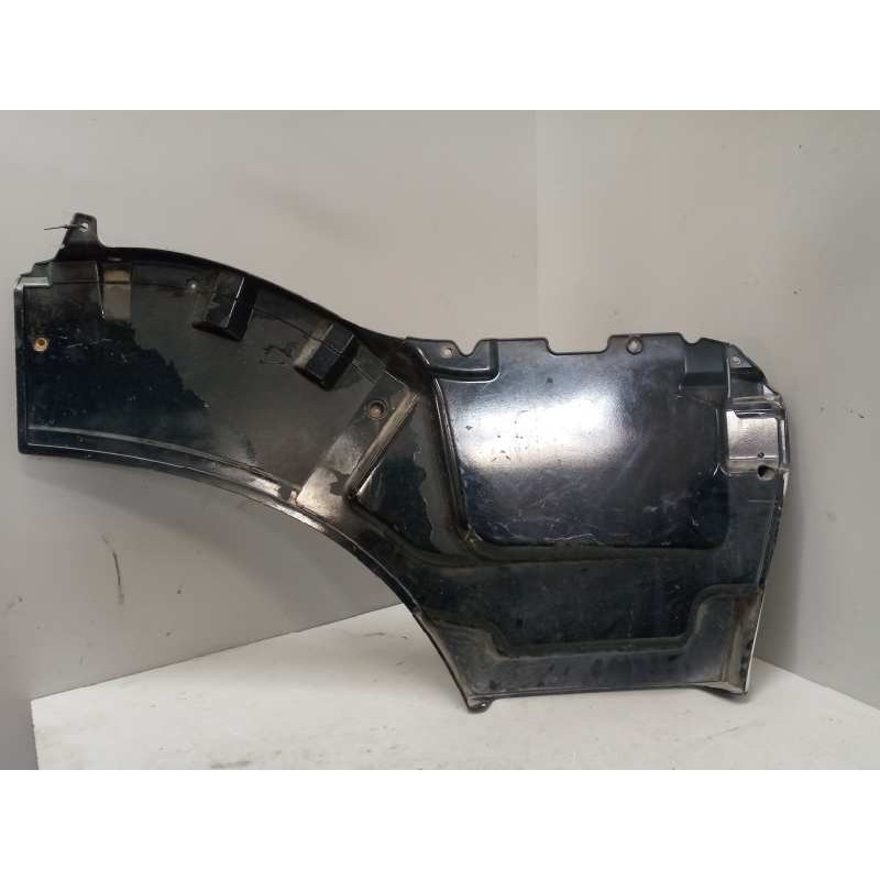 Recambio de moldura puerta delantera izquierda para iveco stralis (as) 12.9 diesel referencia OEM IAM 504211612 - Rojo 2