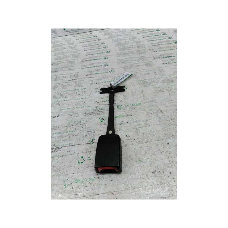 Recambio de enganche de cinturon delantero izquierdo para ford fiesta (cbk) ambiente referencia OEM IAM 2S6AA61208DA DELANTERO 