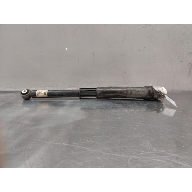 Recambio de amortiguador trasero derecho para seat leon (5f1) 1.4 tsi referencia OEM IAM 8014041000300  