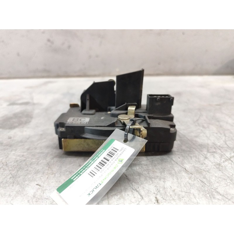 Recambio de cerradura puerta delantera izquierda para opel vectra b berlina básico referencia OEM IAM 90585021 8PINES 3