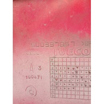 Recambio de moldura puerta delantera izquierda para iveco stralis (as) 12.9 diesel referencia OEM IAM 500397857  