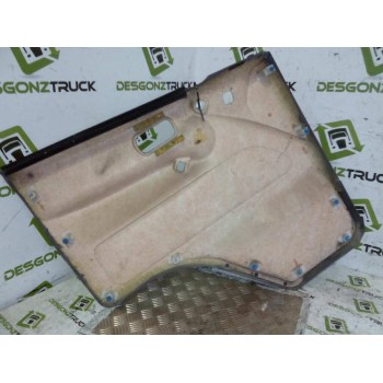 Recambio de guarnecido puerta delantera derecha para nissan trucks atleon 120 referencia OEM IAM   