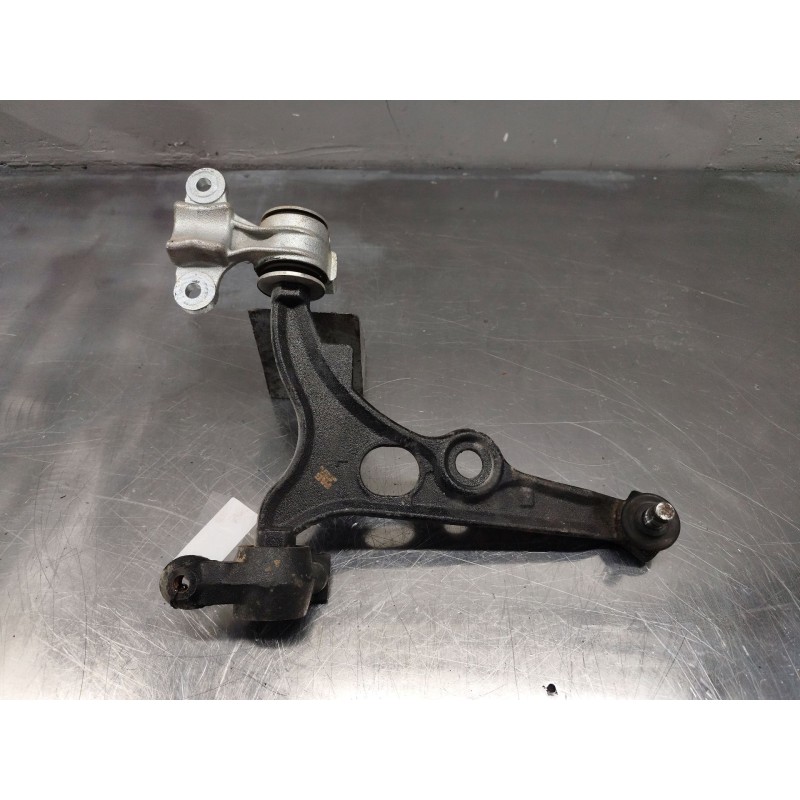 Recambio de brazo suspension inferior delantero izquierdo para fiat scudo furgoneta (220_) 1.9 d referencia OEM IAM 4