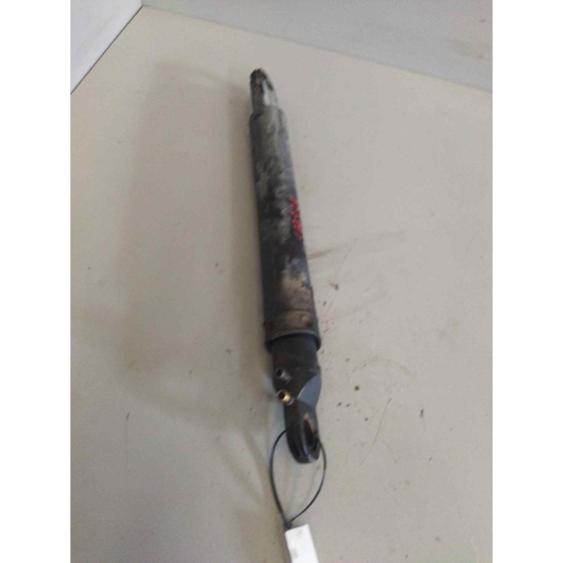 Recambio de brazo elevacion cabina para renault hd 340.18 / 26 premium e2 referencia OEM IAM 5010316793  
