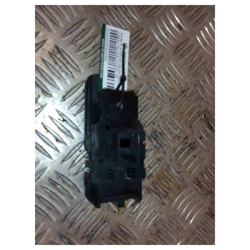 Recambio de maneta interior delantera izquierda para nissan trucks atleon 120 referencia OEM IAM - Blanco 2