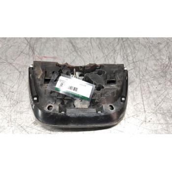 Recambio de emblema para peugeot 207 sw confort referencia OEM IAM   