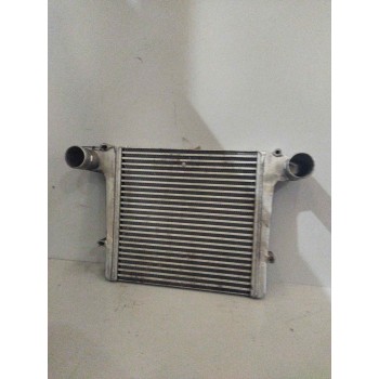 Recambio de intercooler para nissan trucks atleon tk10.95 referencia OEM IAM 130050051F  