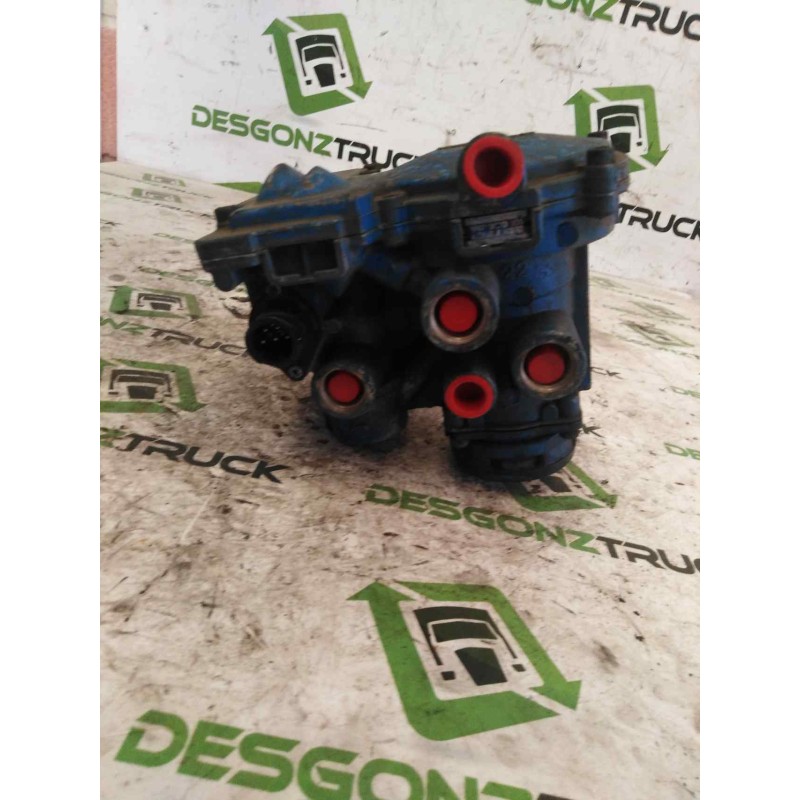 Recambio de valvula aire para mercedes-benz actros 3-ejes 6-cil. serie/bm 12.0 v6 diesel (om 501 la) referencia OEM IAM 00043189 - Blanco